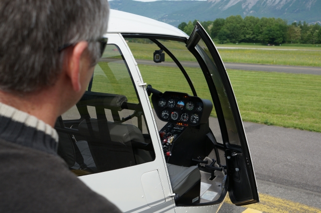 r44_ecole_le_versoud_helisair_helicoptere